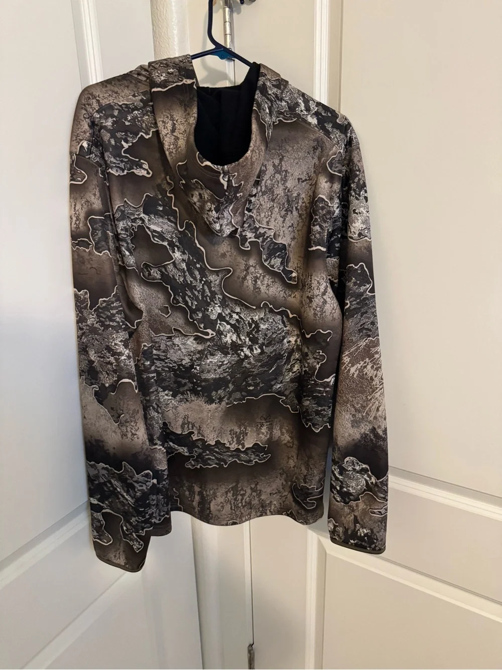 Nice men’s Camo Hoodie XL very comfortable - Picture 3 of 5
